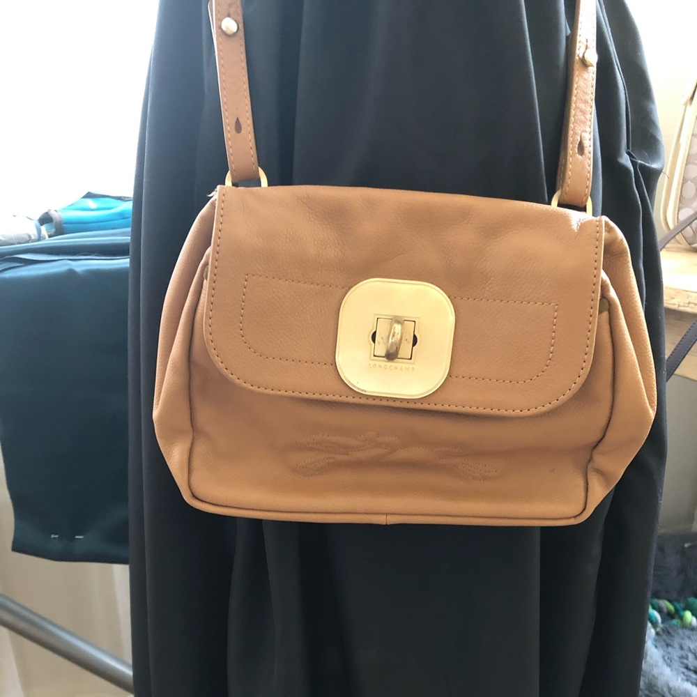 Longchamp Corssbody Turnlock Leather Purse